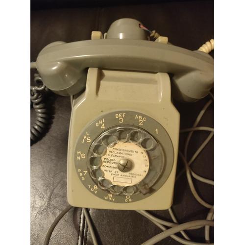 telephone vintage a cadran rotatif et mouchard intégré