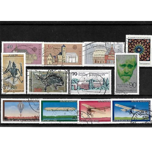 Allemagne- Rfa -Lot De 12 Timbres Oblitérés-Très Bon Etat