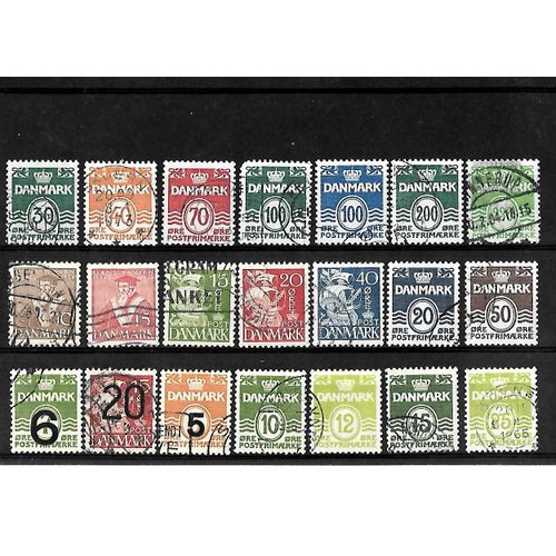 Danemark -Lot De 21 Timbres Oblitérés-Très Bon Etat