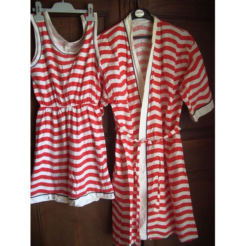 Robe De Chambre Et Combishort Pyjama Rouge Rayé Blanc Taille38/40