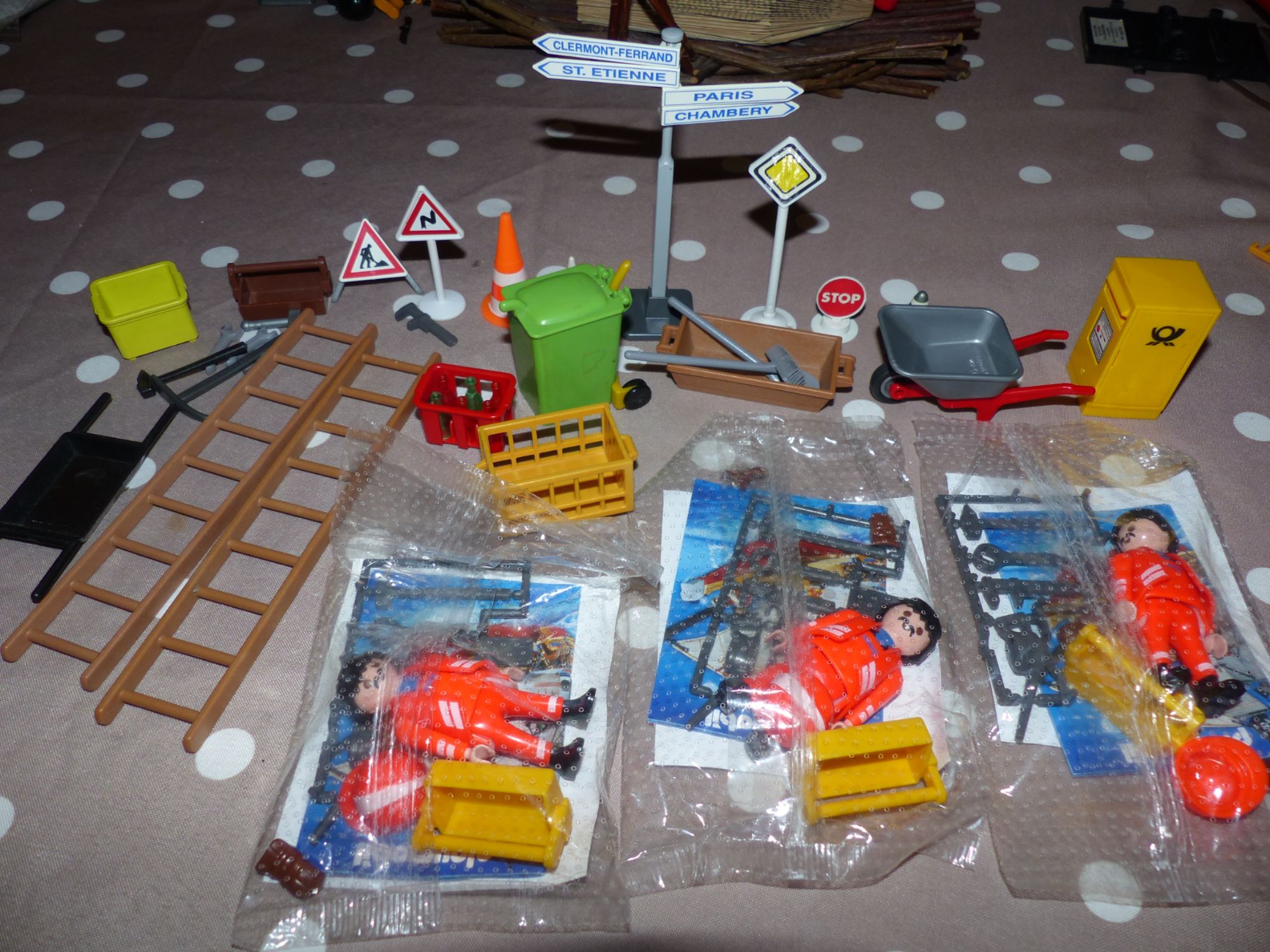 Lot Playmobil Accessoires Et Persos Chantier Travaux