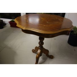 Table Guéridon Bois Marquetée Sur Le Dessus 3 Pieds 50 Cm De Diametre