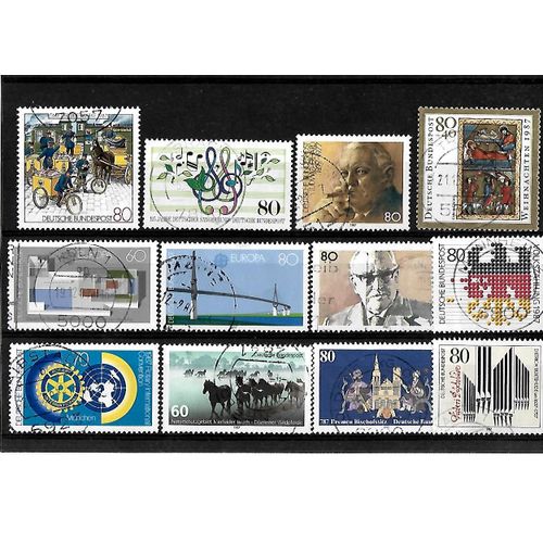 Allemagne- Rfa -Lot De 12 Timbres Oblitérés-Très Bon Etat