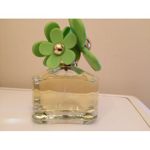 Marc Jacobs Daisy Eau De Toilette Vaporisateur 50 Ml 
