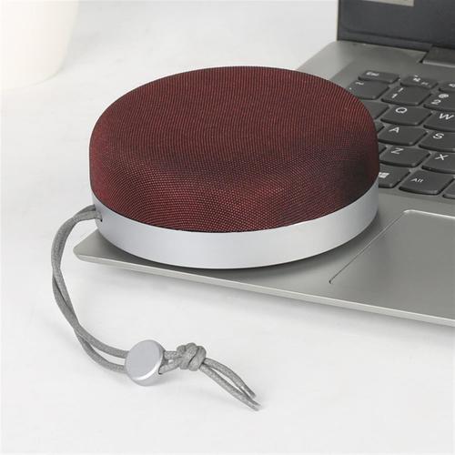 Enceinte Bluetooth Portable sans Fil Rechargeable en Tissu Haut-Parleur Portable TF FM Radio USB Stéréo Boîte À Musique en Plein Air Moto Vélo Mini Haut-Parleur (Color : Red)