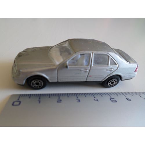 Mercedes Berline Modele C Class Gris-Welly