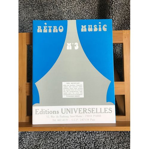 Retro Music Vol. 3 Recueil Piano Accordéon Chant Partition Éditions Universelles