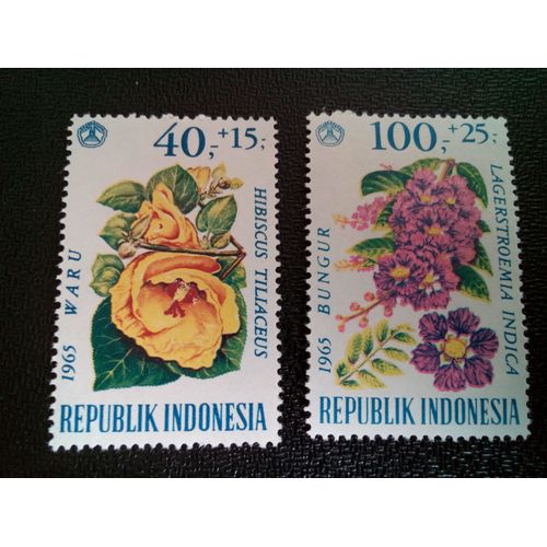 Timbre Indonesie Yt 433 - 435 Hibiscus Tiliaceus - Lagerstroemia Indica 1965 ( 10604 )
