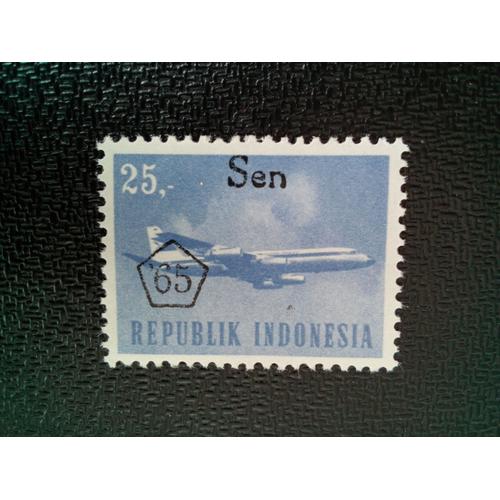 Timbre Indonesie Yt 447 Avion De Ligne Convair Coronado (Surimprimé "Sen __ '65") 1966 ( 10604 )