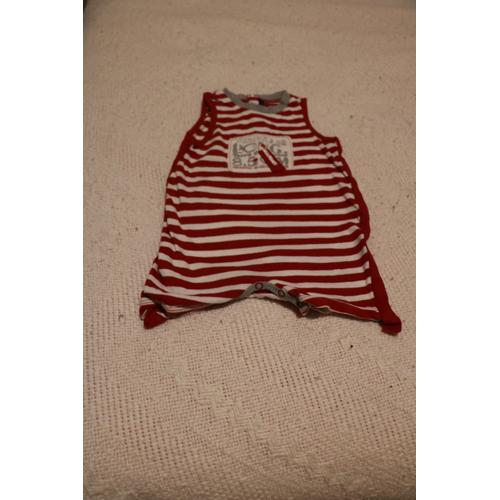 Combishort Bébé Taille 18 Mois Marque Terre De Marins Couleur Rayé Rouge Et Blanc