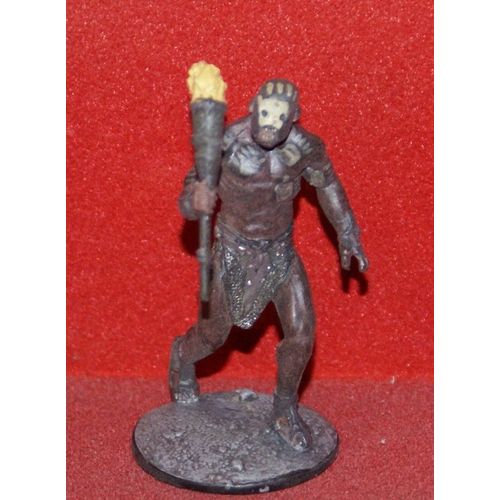 Figurine Seigneur Des Anneaux N 36 Uruk Hai Avec Son Fascicule