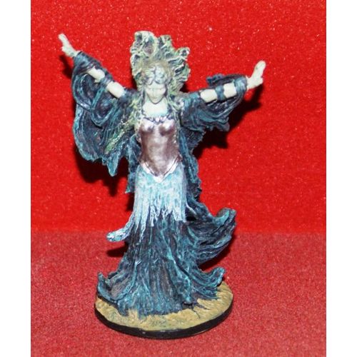 Figurine Seigneur Des Anneaux N 53 Galadriel Avec Son Fascicule
