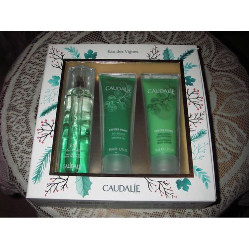 Coffret Caudalie Paris Eau De Vigne :Eau Fraiche ,Gel Douche ,Soin Du Corps Nourrissant . 