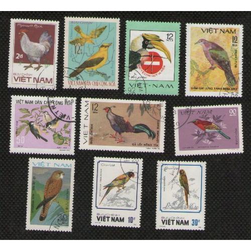 10 Timbres Viet Nam Oiseau Utile À L'agriculture , Loriot De Chine , Oiseau Long Bec , Faisan , Pigeon , Passereau , Crécerelle , Poule , Perroquet