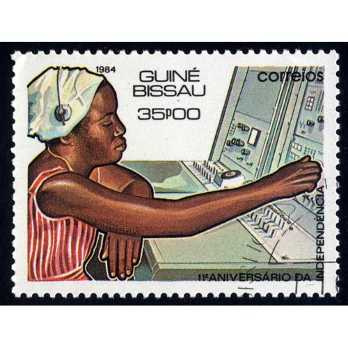 Timbre Correios.11 Aniversario Da Independencia.1984.Guiné Bissau.35p00.