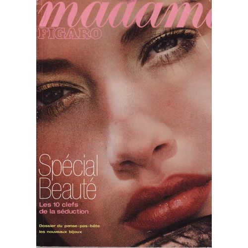 Madame Figaro / 13-05-1995 N°15779 : Arielle Dombasle (3p) - Wallis Simpson / Edward (8p)