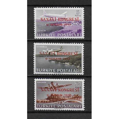 Turquie Poste Aerienne 1951 : Papier Avec Fragments De Fils De Soie : Avions : Douglas Dc-4 Ismir / Vickers Sur Istambul / Douglas Dc-3 Sur Ankara - Série Entière De 3 Timbres Neufs * Surchargés