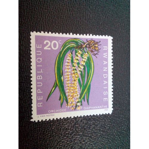 Timbre Rwanda Yt 253 Flore Indigène Diaphananthe Fragrantissima 1968 ( 150604 )