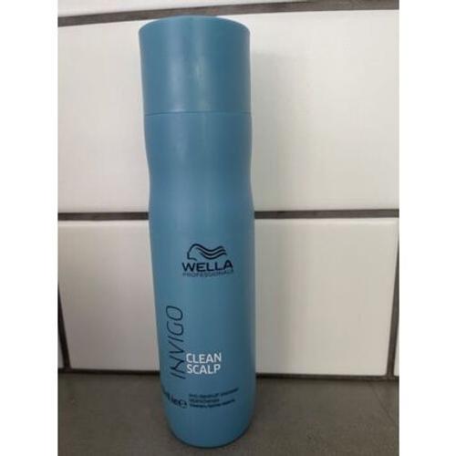Wella Professionals Invigo Balance Clean Scalp Anti-Dandruff Shampoo
