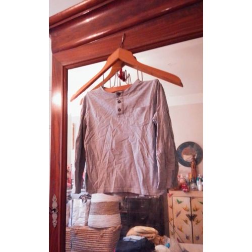 Tee Shirt Gris Haut Boutonné 6 Ans Kiabi.