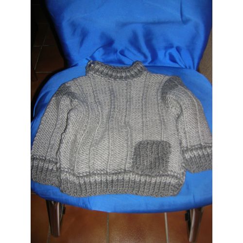 Pull Fait Main 12/18 Mois