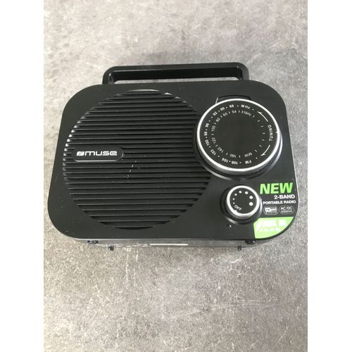 Radio muse M-050R portable ( petite taille)