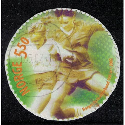 Norvège 2002 Oblitéré Used Sport Football Féminin Timbre Rond Sur Fragment Su