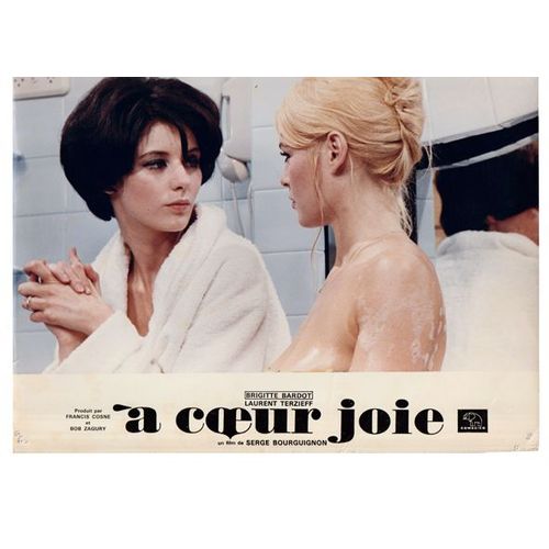 À Coeur Joie (Two Weeks In September) : Photo Cartonnée D'exploitation Cinématographique - Format 24x29,5 Cm - De Serge Bourguignon Avec Brigitte Bardot, Laurent Terzieff, Jean Rochefort - 1967 #