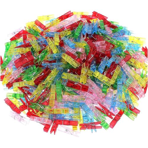 Mini Pince a Linge,100 PCS Chevilles Transparentes Clips Photo Chevilles à Vêtements Pince Plastique pour Artisanat Art Bricolage Fête Décoration Mariage 3 * 25mm Couleur