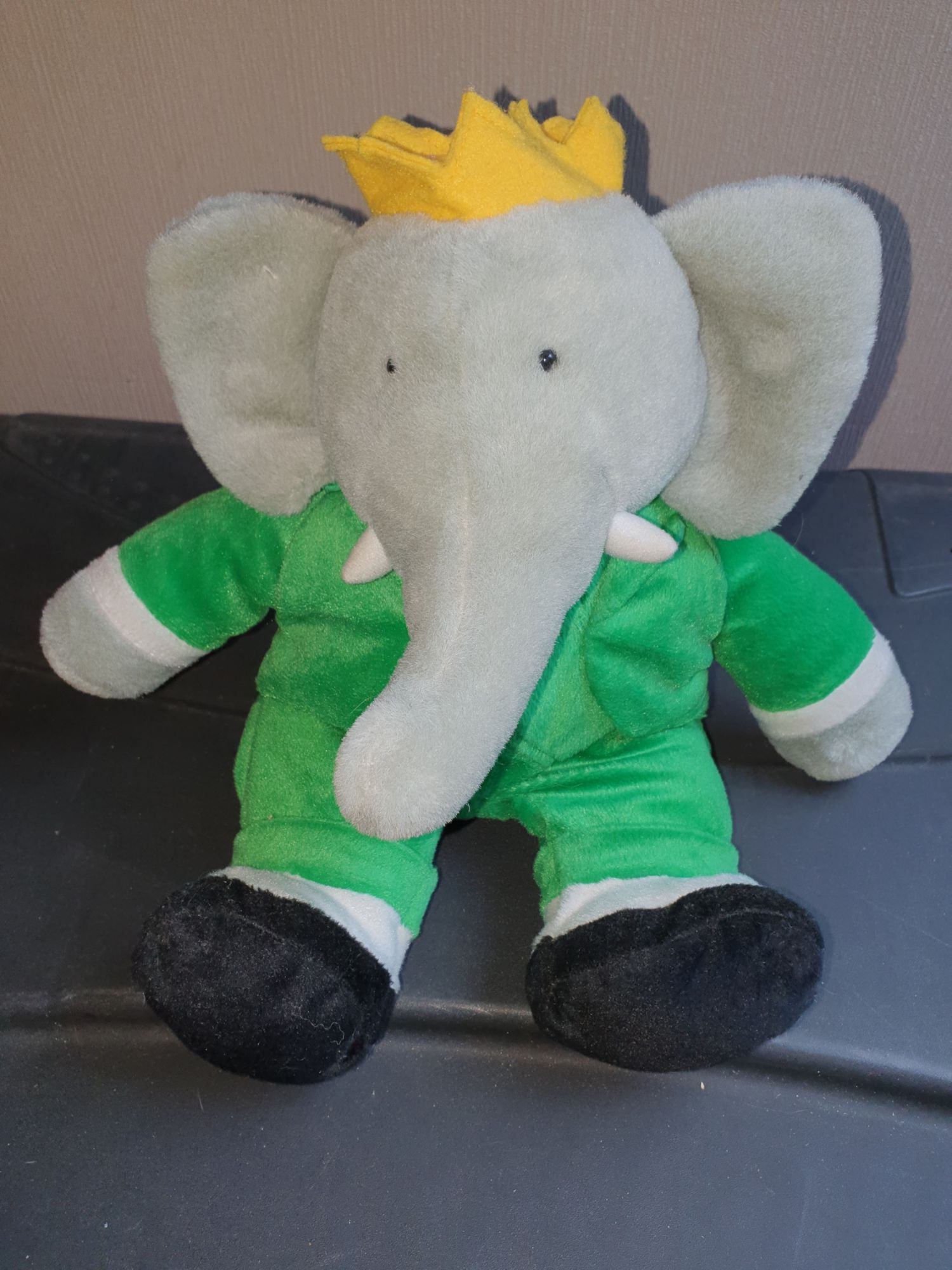 Peluche éléphant Babar LANSAY interactif le roi des éléphants 40 cm