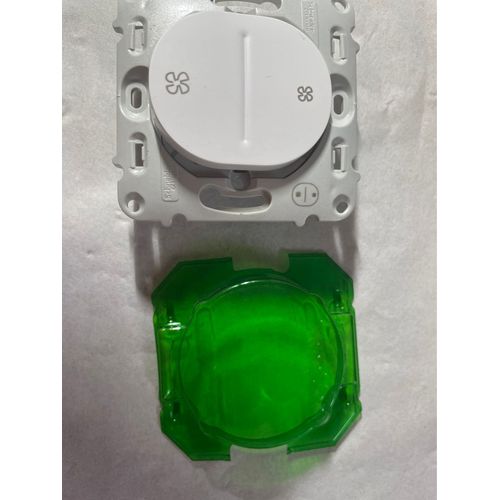 Bouton poussoir VMC ancien ovalis Schneider S260236