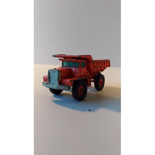 Mack Dump Truck-Matchbox