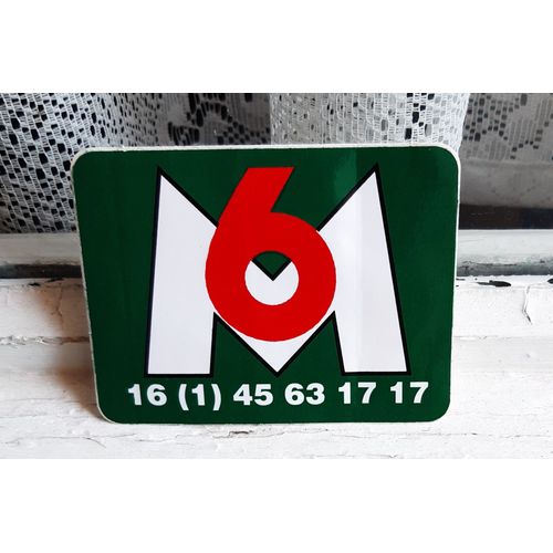 Autocollant M6 Fond Vert