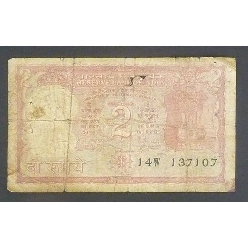 Billets De Banque Inde 2 Roupies Lot De 2 Différants