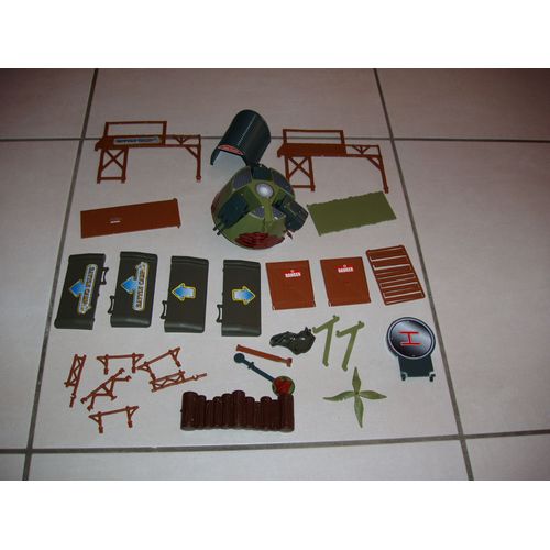 Majorette Squad Force Lot Important De Pieces Pour Reparer Les Bases Et Playset-Majorette