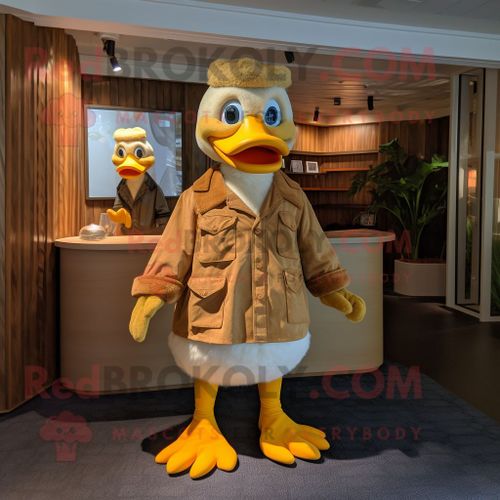Personnage De Costume De Mascotte Redbrokoly De Canard Brun Vêtu D'un Pantalon En Velours Côtelé Et De Broches