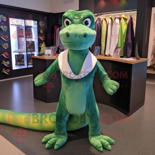 Personnage De Costume De Mascotte Redbrokoly De Python Vert Habillé D'une Chemise Henley Et De Cravates