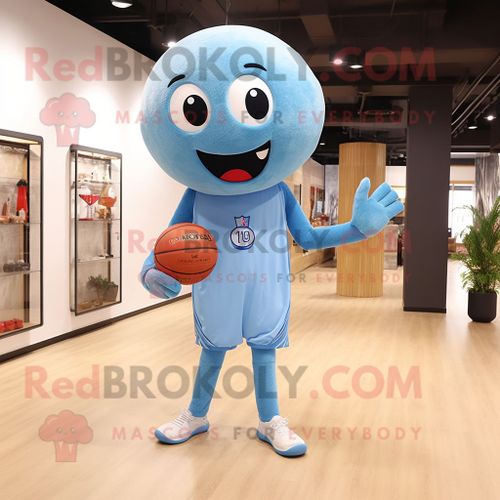 Personnage De Costume De Mascotte Redbrokoly De Ballon De Basket-Ball Bleu Ciel Habillé D'un Jean Skinny Et De Pochettes