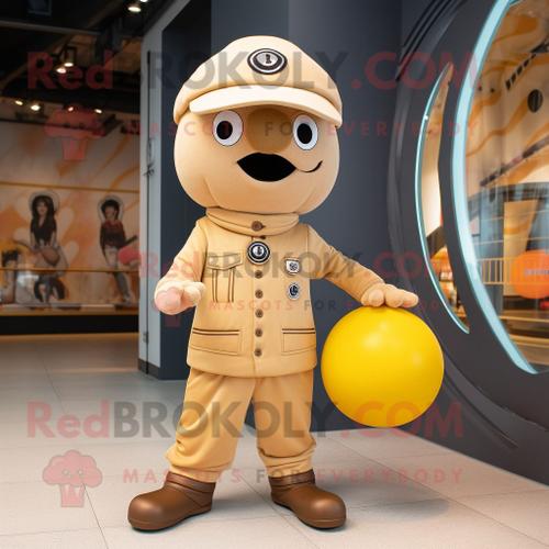 Personnage De Costume De Mascotte Redbrokoly De Balle De Handball Beige Habillé D'une Combinaison Et De Bérets