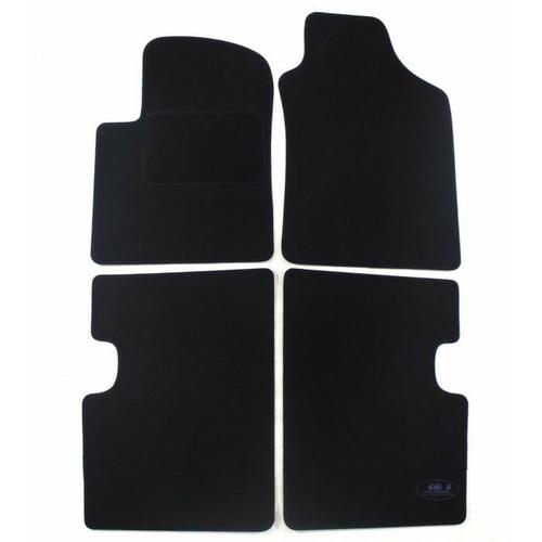 J&j Automotive | Tapis De Sol Noir Velours Compatible Avec Fiat 500 2007-Prés 4pcs