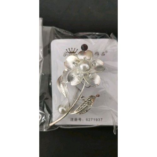 Broche Fantaisie Perle