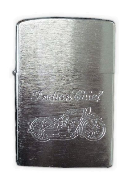 Briquet Ancien avec Gravure