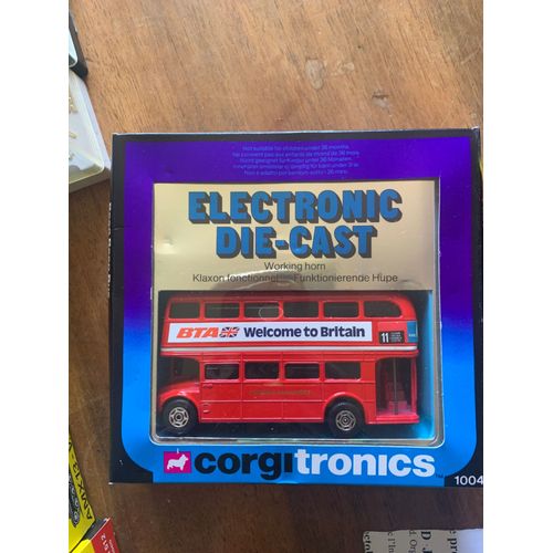 Bus Londonien Corgi Tronics 1004 Electronic Die-Cast Made In Gb Rouge Avec Klaxon-Corgi