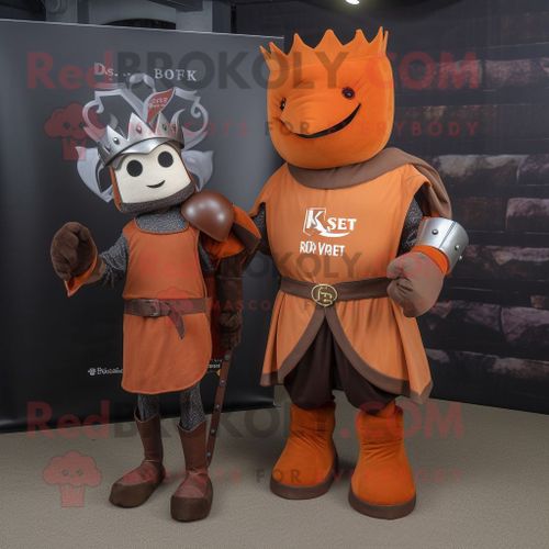Personnage De Costume De Mascotte Redbrokoly De Chevalier Médiéval De Rouille Habillé D'une Mini Robe Et De Porte-Clés