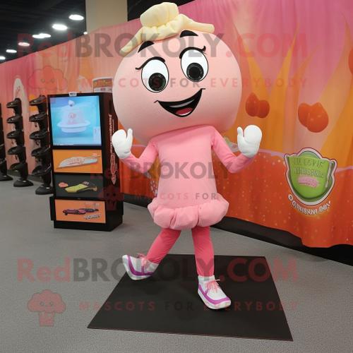 Personnage De Costume De Mascotte Redbrokoly Peach Irish Dancing Shoes Habillé Avec Un Pantalon De Yoga Et Des Clips D'écharpe