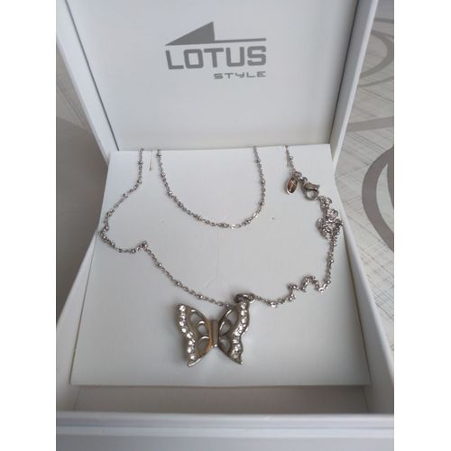 Collier Et Pendentif Papillon Lotus