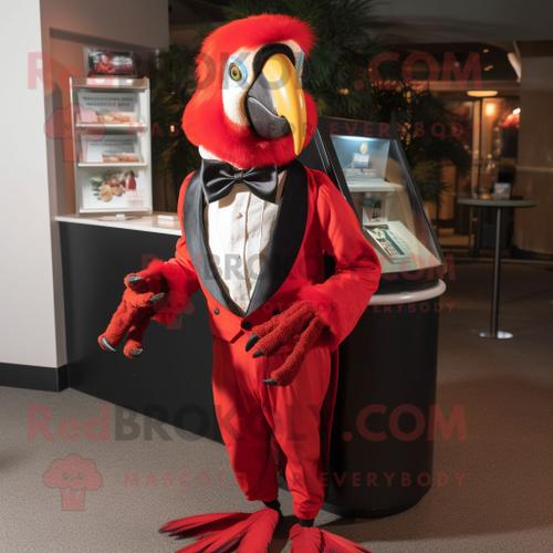 Personnage De Costume De Mascotte Redbrokoly D'ara Rouge Habillé D'un Smoking Et De Bracelets