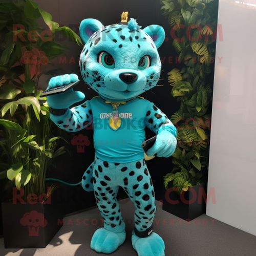Personnage De Costume De Mascotte Redbrokoly De Léopard Turquoise Habillé D'un Débardeur Et De Montres Connectées