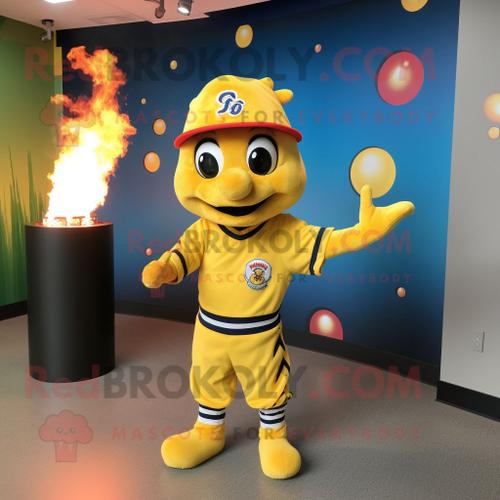 Personnage De Costume De Mascotte Redbrokoly De Mangeur De Feu Jaune Habillé D'un Tee-Shirt De Baseball Et D'écharpes