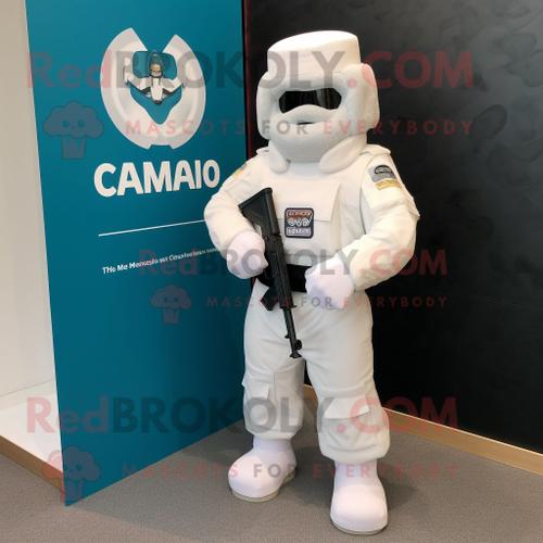 Personnage De Costume De Mascotte Redbrokoly Para Commando Blanc Habillé D'une Barboteuse Et De Pochettes